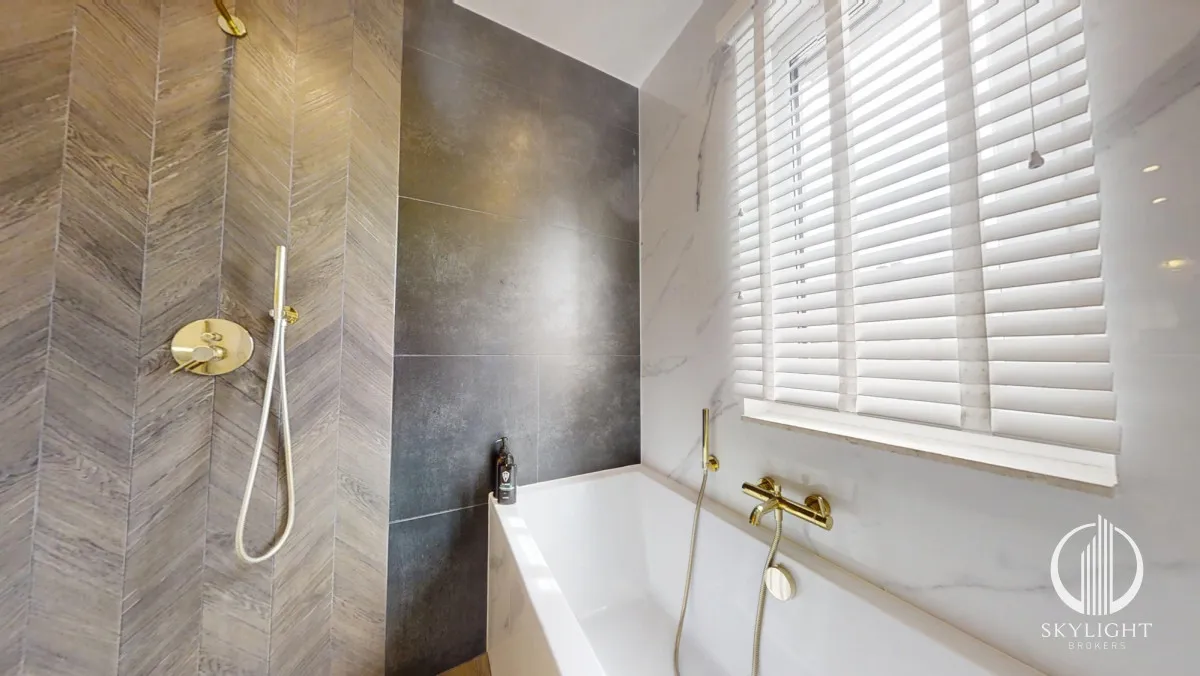 Segment rodzinny 91m² + poddasze40m²  bezczynszowy